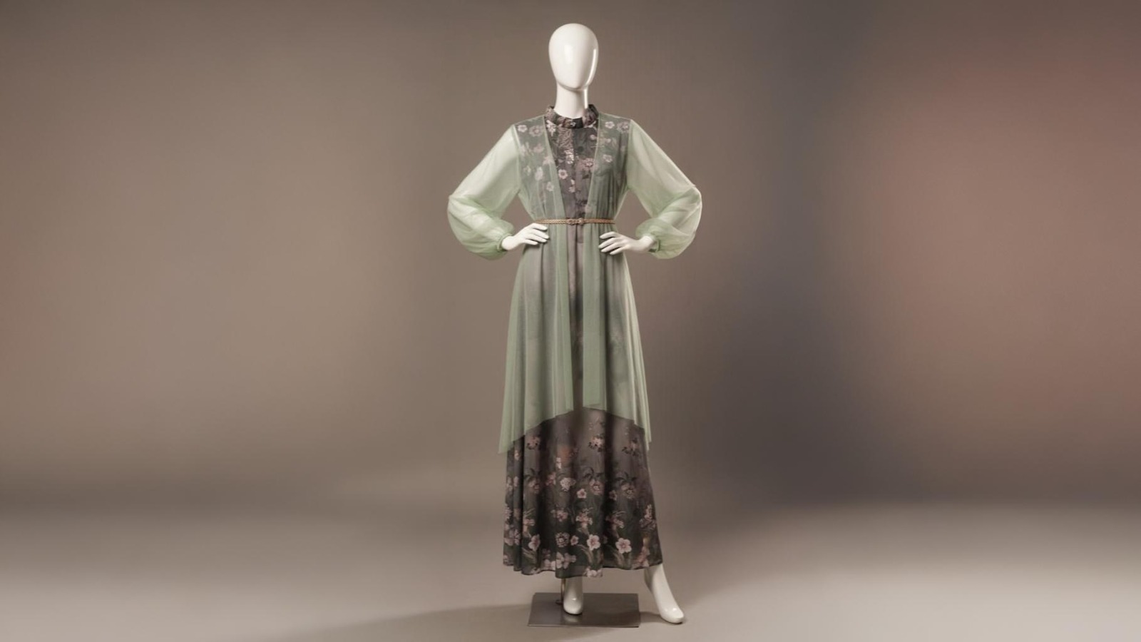 Gamis renda